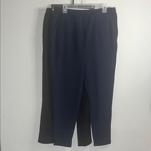 SHEIN Women's Black and Navy Blue Cropped Pants with Elastic Waistband  Pockets